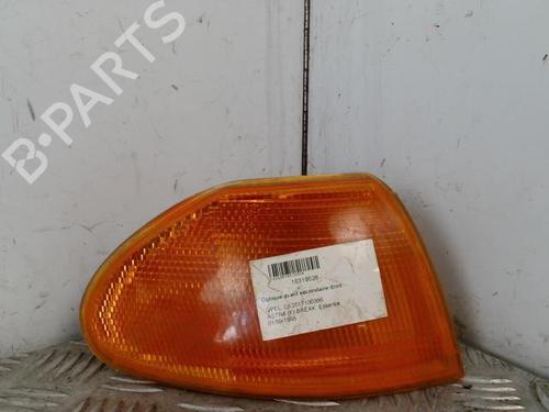 Used Right front indicator OPEL ASTRA F Saloon (T92) 1.7 TDS (F19, M19) (82 hp) 28349646