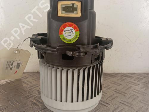 Used Heater blower motor DACIA LODGY (JS_) 1.2 TCe (JSAY, JSM0) (115 hp) 29630381