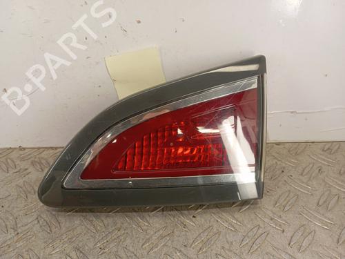 Højre baglygte bagklap RENAULT SCÉNIC III (JZ0/1_) 1.2 TCe (116 hp) 30303824