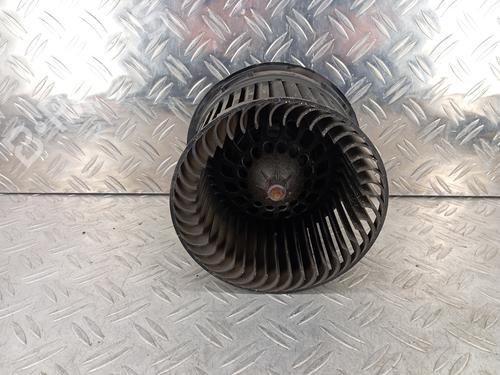 Used Heater blower motor Heater blower motor PEUGEOT 508 SW I (8E_) 2.0 BlueHDi 180 (180 hp) 34479420 34479420