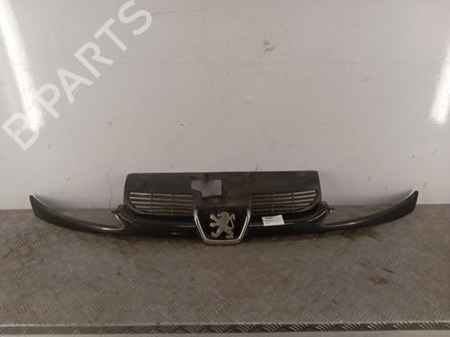 Grill PEUGEOT 206 Hatchback (2A/C) 1.4 HDi eco 70 (68 hp) 28343677