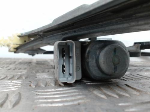 Used Front right window mechanism PEUGEOT 1007 (KM_) 1.4 HDi (68 hp) 28349399