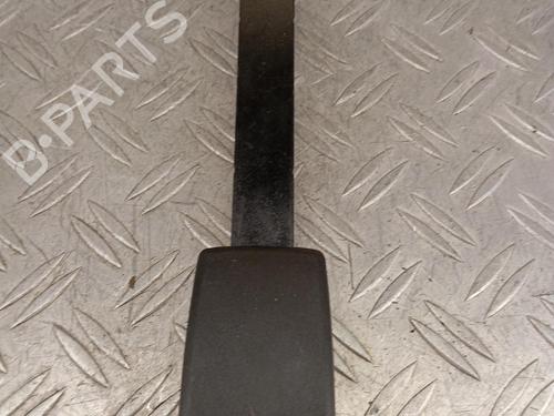 Used Seat buckle Seat buckle RENAULT CLIO III (BR0/1, CR0/1) 1.5 dCi (C/BR0G, C/BR1G) (68 hp) 39582246 39582246