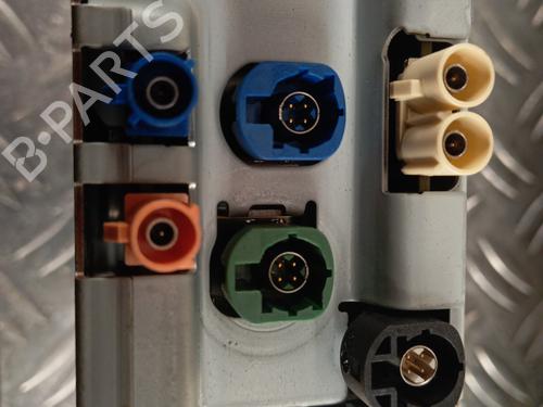 Used Display monitor Display monitor PEUGEOT EXPERT Van (V_) 2.0 BlueHDi 180 (177 hp) 30161879 30161879