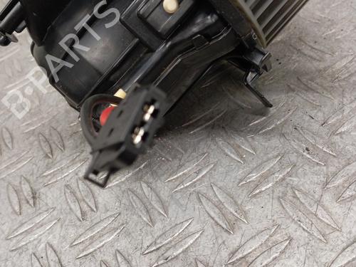 Heater blower motor AUDI Q5 (8RB) 2.0 TDI quattro | BP28348574M62 