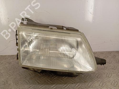 Used Right headlight CITROËN SAXO (S0, S1) 1.4 VTS (75 hp) 30199624