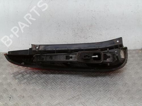 Used Right taillight FORD FIESTA V (JH_, JD_) 1.4 TDCi (68 hp) 28348899