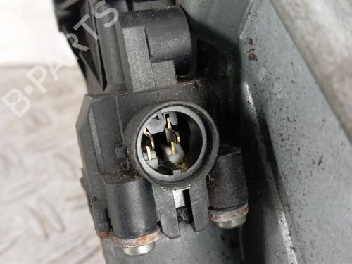 Used Front right window mechanism Front right window mechanism RENAULT TWINGO I (C06_) 1.2 16V (C060) (60 hp) 33688809 33688809