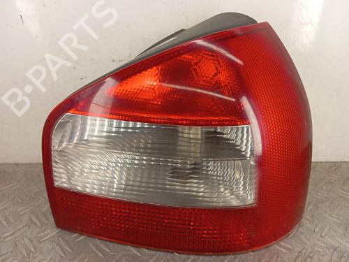 Højre baglygte AUDI A3 (8L1) 1.9 TDI (100 hp) 28345563