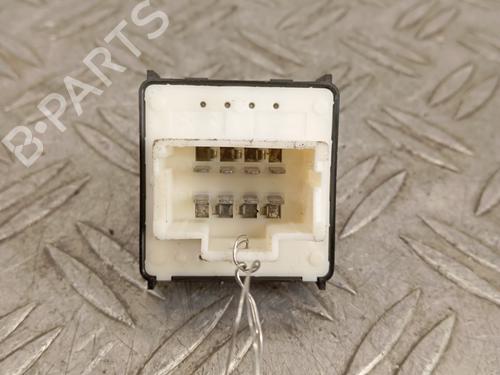 Used Left front window switch Left front window switch CITROËN C3 III (SX) 1.5 BlueHDi 100 (SXYHYP, SXYHTU) (102 hp) 28344038 28344038