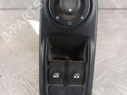 Used Left front window switch Left front window switch RENAULT MASTER II Van (FD) 2.5 dCi 100 (FD0U, FD0V, FD3U, FD3V, FD8U, FD8V) (99 hp) 40439803 40439803
