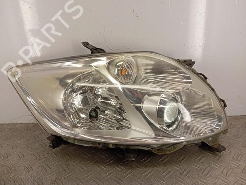 Used Right headlight TOYOTA AURIS (_E15_) 1.4 D-4D (NDE150_, NDE150R) (90 hp) 30399612