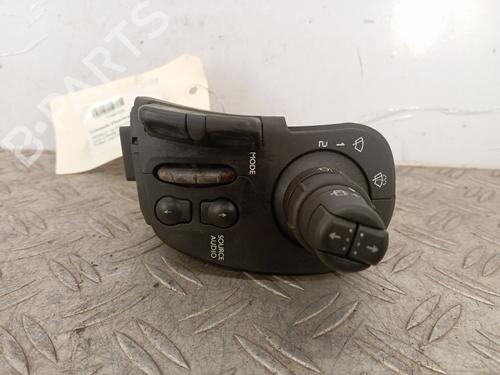 Steering column stalk RENAULT CLIO III (BR0/1, CR0/1) 1.5 dCi (BR17, CR17) | BP30752284I23