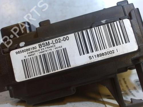 Fuse box PEUGEOT 407 SW (6E_, 6D_) 2.0 HDi 135 | BP29856327E1
