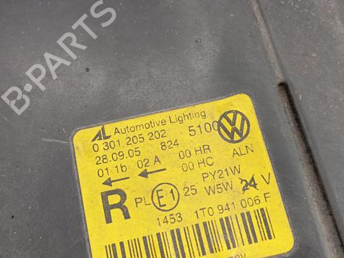 Right headlight VW TOURAN (1T1, 1T2) 2.0 TDI | BP31756720C29 