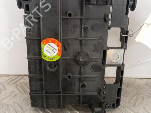 Fuse box PEUGEOT 407 SW (6E_, 6D_) 1.6 HDi 110 | BP30156724E1