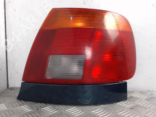 Used Right taillight Right taillight AUDI A4 B5 (8D2) 1.6 (100 hp) 28349655 28349655
