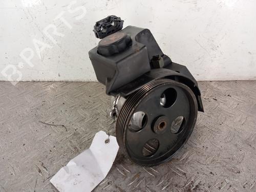 Styring servopumpe PEUGEOT 206 Hatchback (2A/C) 1.4 i (75 hp) 28347263