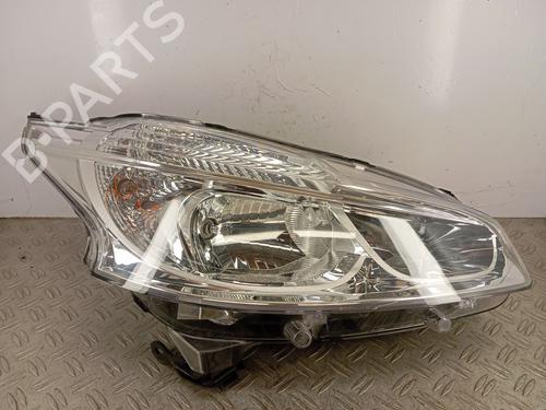 Used Right headlight PEUGEOT 208 I (CA_, CC_) 1.6 HDi / BlueHDi 75 (75 hp) 31067369