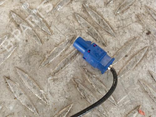 antennabase-vw-touran-1t3-2010-2011-2012-2013-2014-2015-2016-31097680 main image