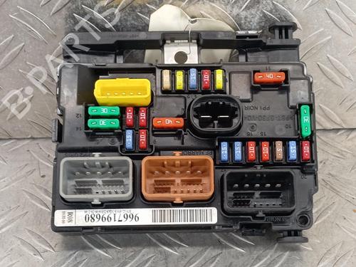 Fuse box CITROËN C3 II (SC_) 1.2 VTi 82 | BP39953044E1 - Image 2
