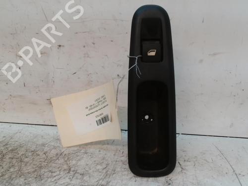 Right rear window switch PEUGEOT 5008 (0U_, 0E_) 1.6 HDi | BP28349308I28 