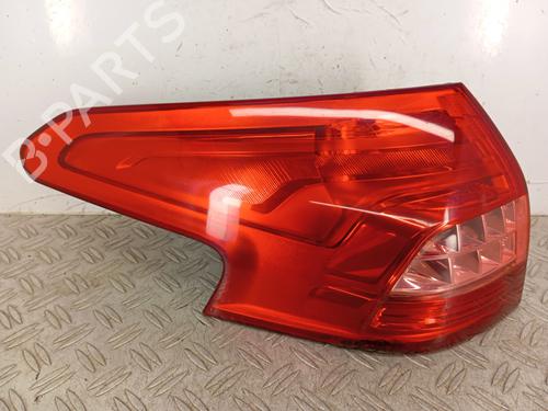 left-taillight-citroen-c5-iii-break-rw_-2008-2009-2010-2011-2012-2013-2014-2015-2016-2017-33239962 main image