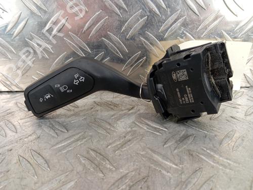 switch-ford-fiesta-vii-hj-hf-2017-33012572 main image