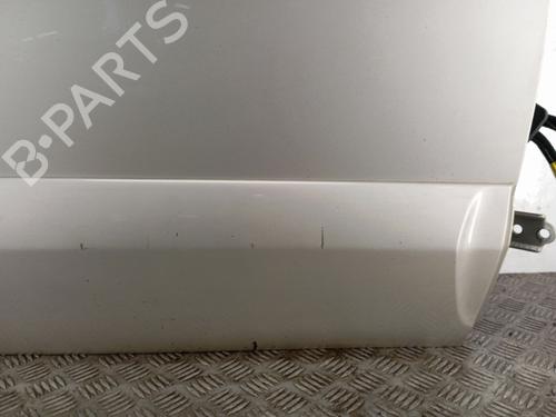 Right front door HYUNDAI TUCSON (JM) 2.0 CRDi All-wheel Drive | BP29760420C3 
