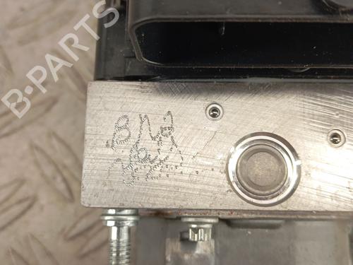 ABS pump RENAULT TWINGO III (BCM_, BCA_) 1.0 SCe 65 (BCMJ) | BP32302407M43 - Image 3