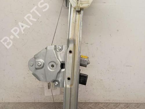 rear-left-window-mechanism-renault-arkana-i-lcm_-ldn_-2019-28341843 main image