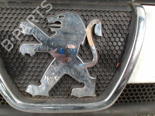 Used Grille PEUGEOT BOXER Van (244) 2.8 HDi (146 hp) 28349626
