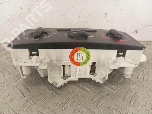 Used Climate control Climate control 38721639 38721639