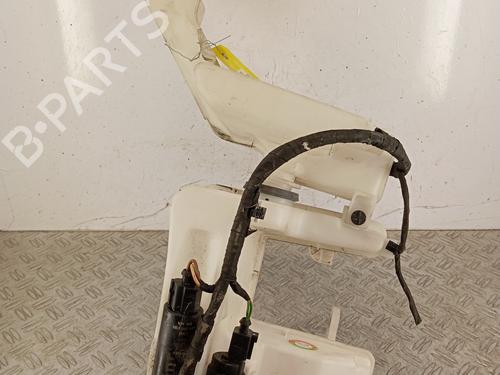 Used Windscreen washer tank Windscreen washer tank VW CC B7 (358) 2.0 TDI (140 hp) 34359574 34359574
