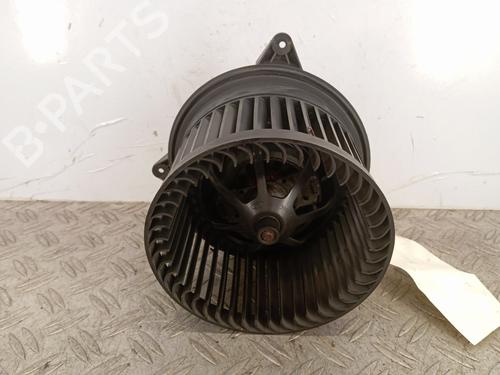 Used Heater blower motor FORD TOURNEO CONNECT 1.8 TDCi (90 hp) 30650558