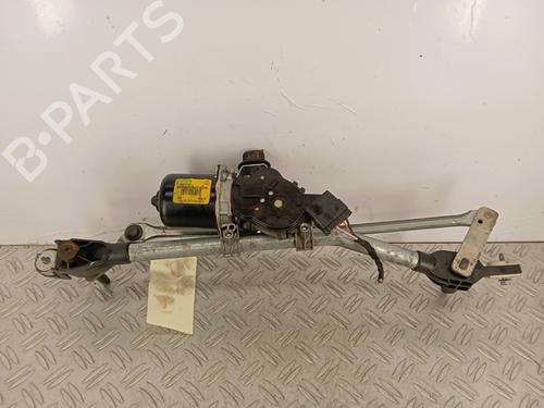 Used Front wiper motor RENAULT MEGANE III Hatchback (BZ0/1_, B3_) 1.5 dCi (BZ09, BZ0D, BZ1W, BZ29, BZ14) (110 hp) 32188380