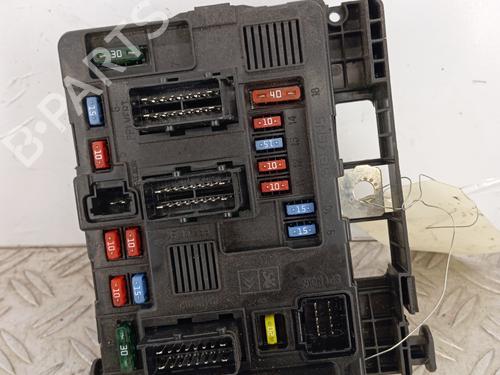 Sikringsdose CITROËN XSARA PICASSO (N68) 2.0 HDi (90 hp) 30101303