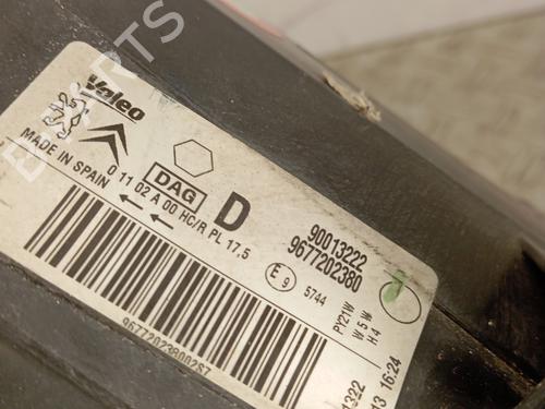 Used Right headlight Right headlight PEUGEOT PARTNER Box Body/MPV [2008-2026] 33606991 33606991