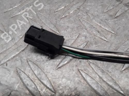 Right mirror PEUGEOT 307 Break (3E) 2.0 HDi 135 | BP28343543C27 
