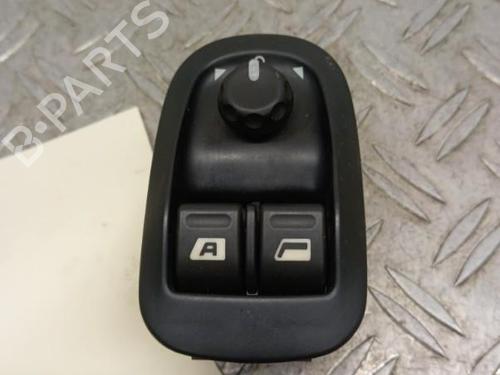 Used Left front window switch FIAT SCUDO Van (220_) 2.0 JTD (94 hp) 28340159
