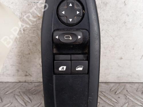 Used Left front window switch PEUGEOT 208 I (CA_, CC_) 1.6 HDi / BlueHDi 75 (75 hp) 28347201