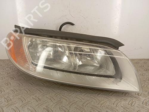 Used Right headlight Right headlight VOLVO V70 III (135) 2.4 D (163 hp) 35930929 35930929