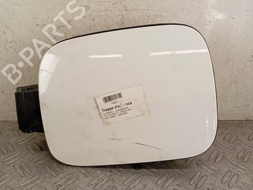 fuel-flap-citroen-c3-iii-sx-2016-28344041 main image