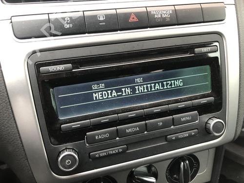 Used Radio Radio VW POLO V (6R1, 6C1) 1.6 TDI (90 hp) 28340121 28340121