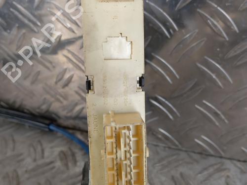 Used Front left window mechanism Front left window mechanism PEUGEOT 307 Break (3E) 1.6 16V (109 hp) 31920833 31920833