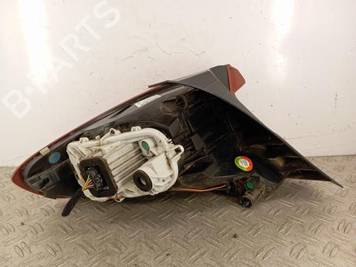 right-taillight-fiat-tipo-hatchback-356_-357_-2016-32725546 main image