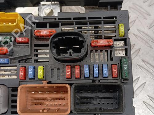 Used Fuse box Fuse box 36542751 36542751