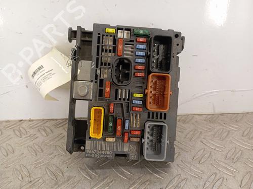 Used Fuse box Fuse box PEUGEOT 407 SW (6E_, 6D_) 1.6 HDi 110 (109 hp) 30156724 30156724
