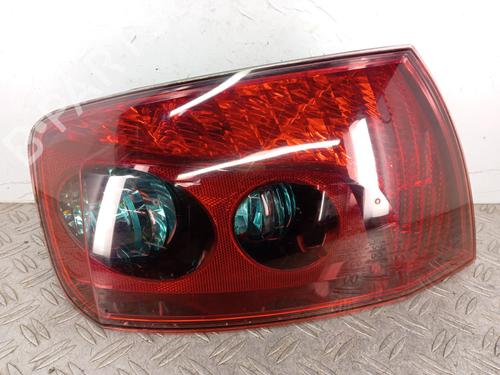 Used Left taillight PEUGEOT 407 (6D_) 2.0 HDi 135 (6DRHRH, 6DRHRE, 6DRHRG, 6DRHRJ) (136 hp) 31576884