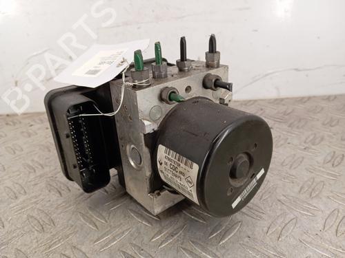 Used ABS pump RENAULT LAGUNA Coupe (DT0/1) 2.0 dCi (DT01, DT08, DT09, DT0K, DT12, DT1C, DT1D, DT1M,... (150 hp) 31115969